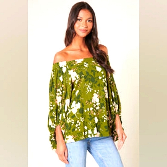 SUGARLIPS Shiloh Floral Off the Shoulder Top NWT - Picture 2 of 8